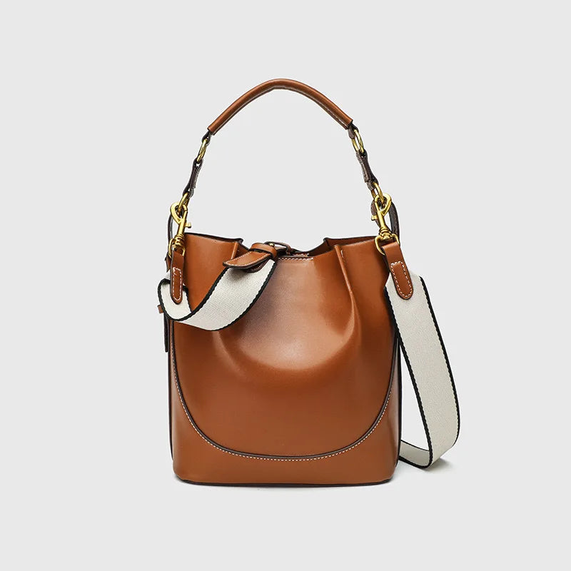 Bucket Bag with Wide Shoulder