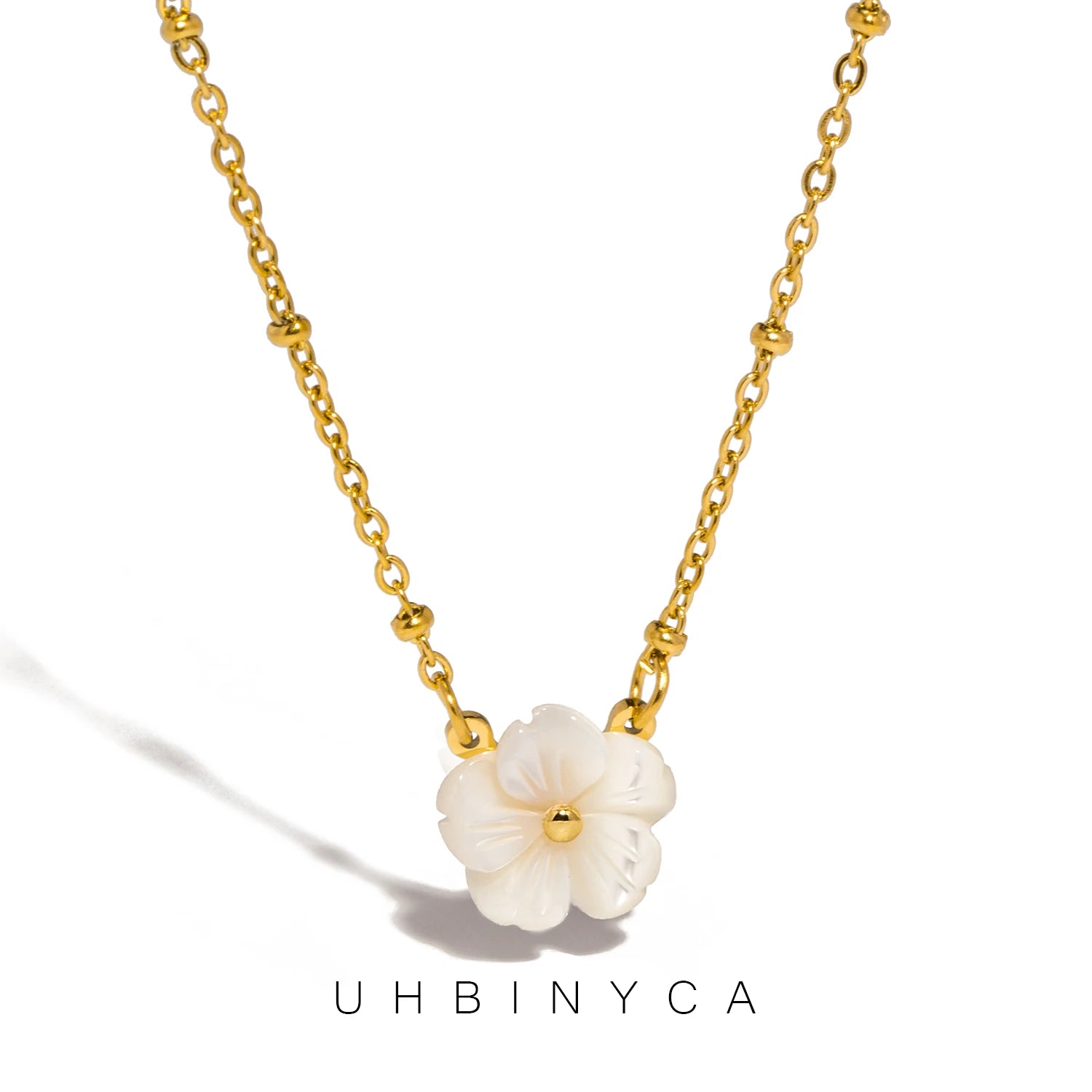 Elegant Flower Shell Necklace for Women